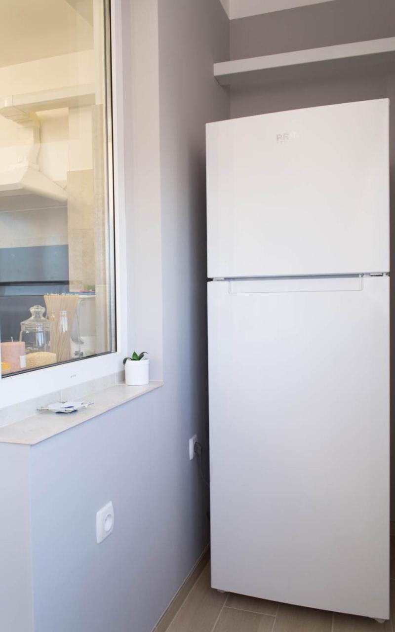 Cozy 2-Room Apartment On Zhvanetsky Boulevard Odesa Exterior photo